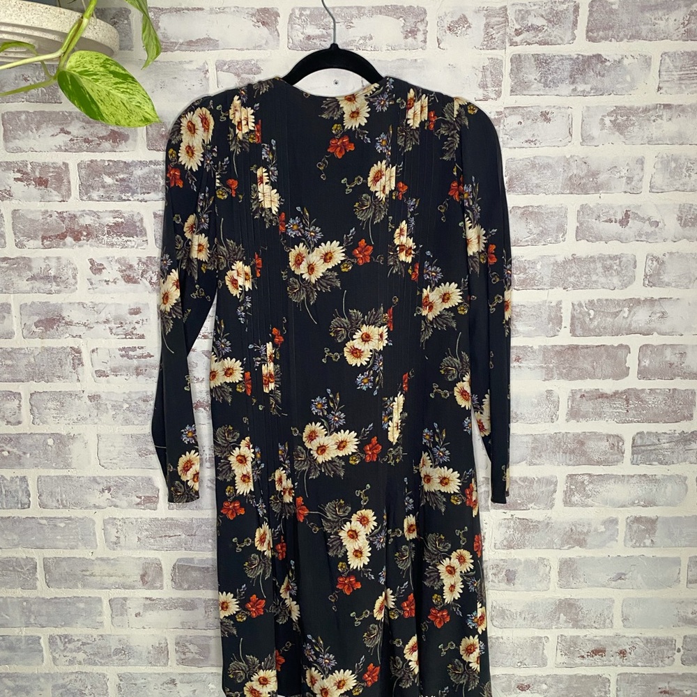 THE ODELLS Shift Dress